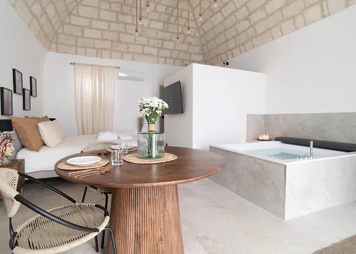 Vicoloterzo 4* 바리